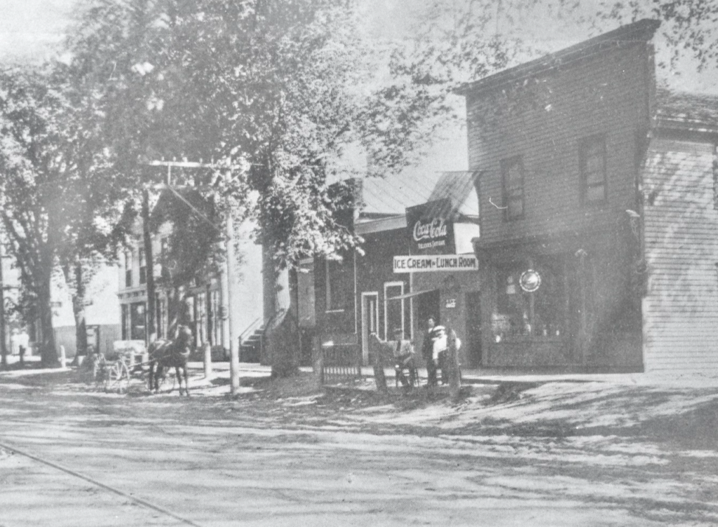 Center Street 1895 Historic Lewiston, New York